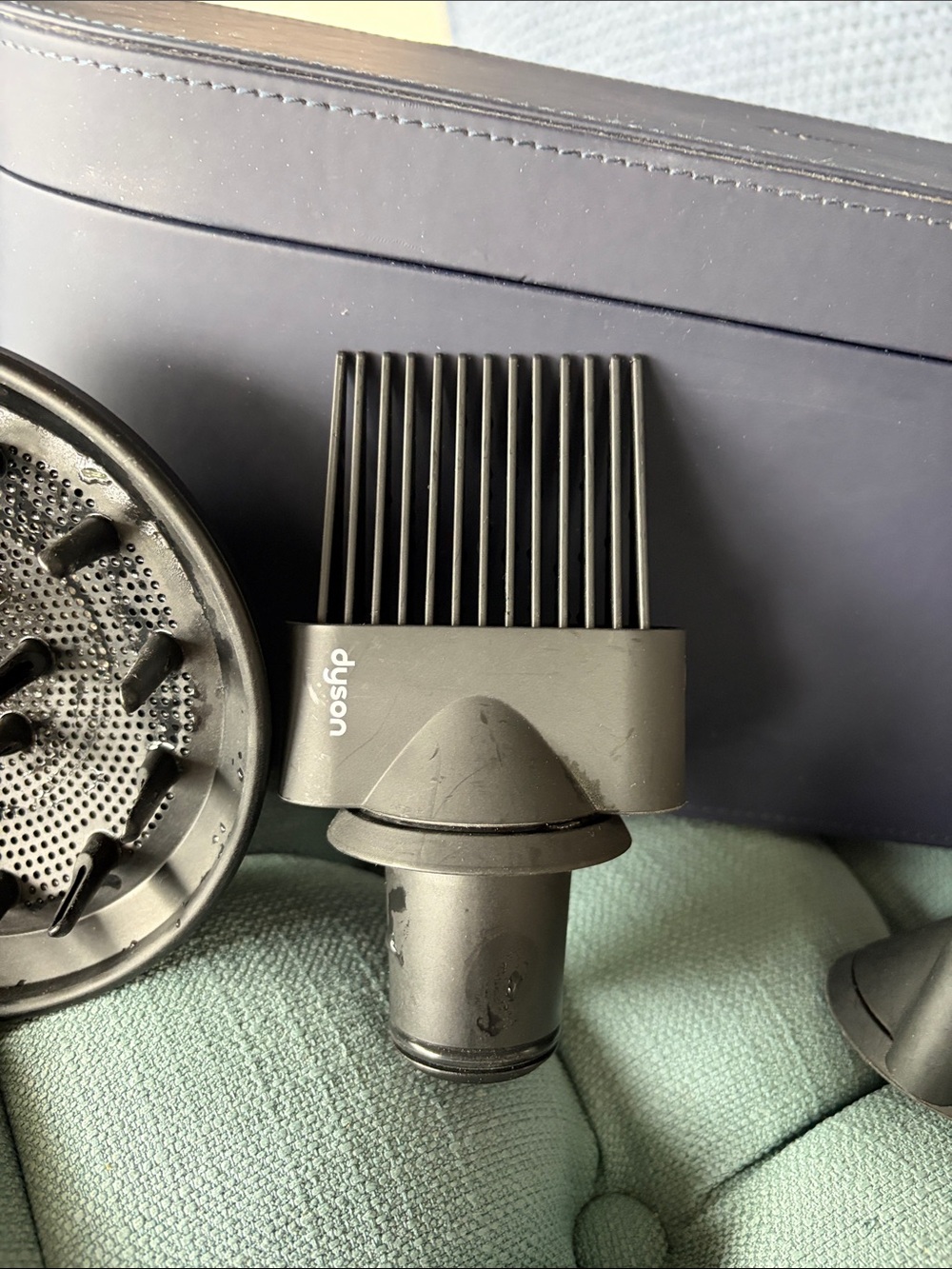 Dyson supersonic hairdryer accessory set(5) & Travel Case - Picture 3 of 7